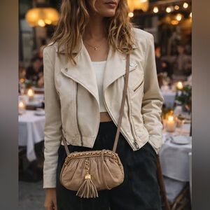 Authentic CHANEL 1988 kiss lock chain around beige Lambskin crossbody bag